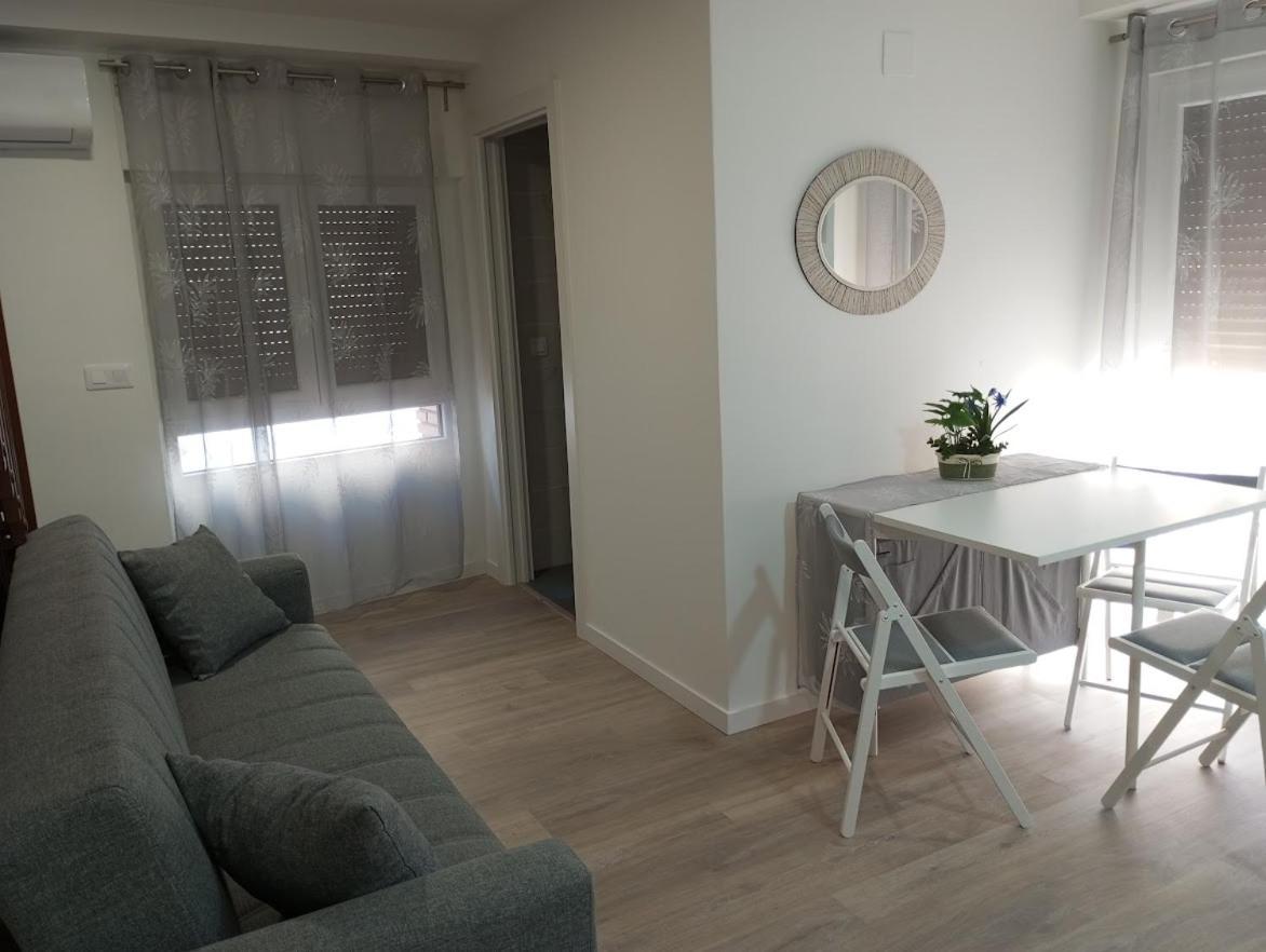 Apartamentos "El Balconico" Arguedas Eksteriør bilde