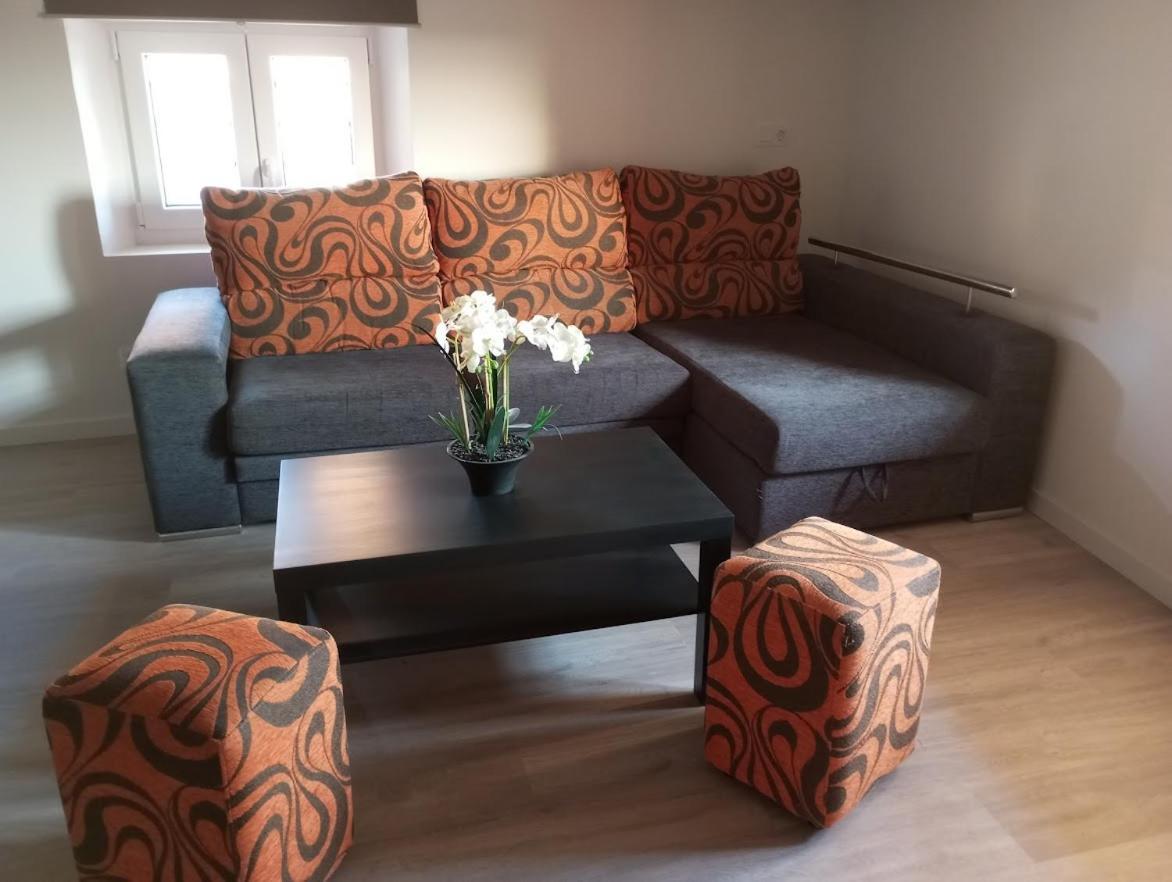 Apartamentos "El Balconico" Arguedas Eksteriør bilde