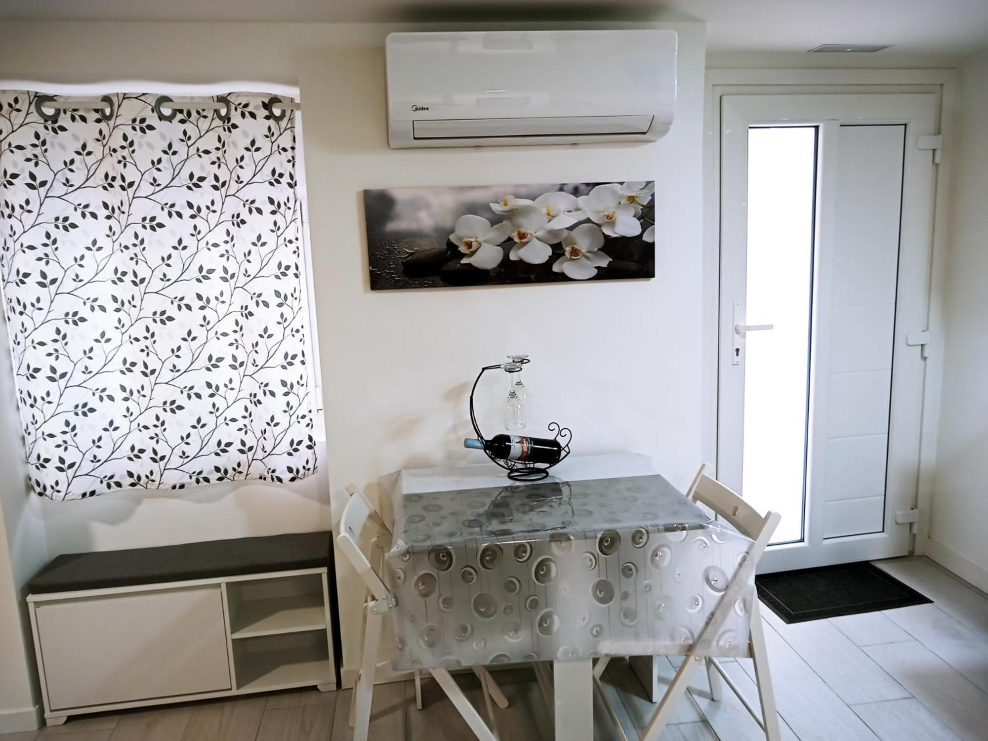 Apartamentos "El Balconico" Arguedas Eksteriør bilde